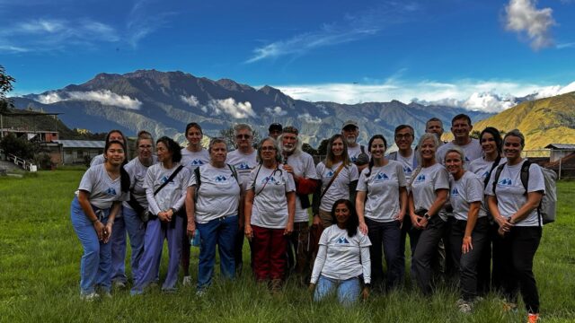 reno dental associates in peru